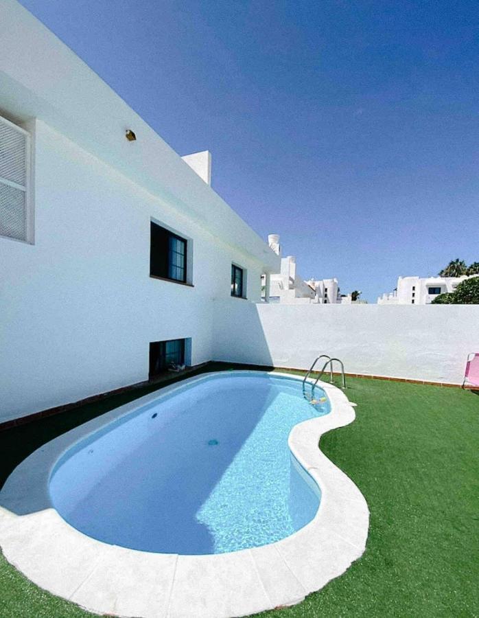 Long Beach Surf House Corralejo Exterior foto